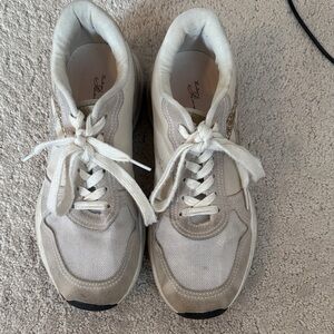 Vintage Havana White and Tan Sneakers